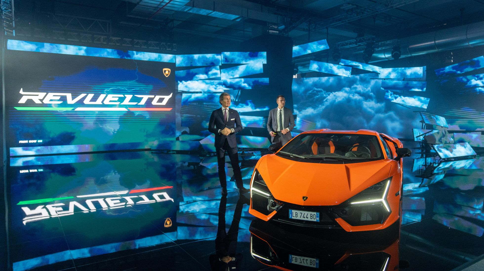 TopGear South Africa Revuelto Lambo's First V12